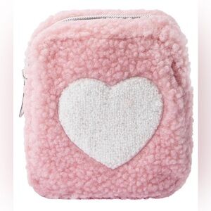 NEW!! Icon Plush Sherpa Heart Travel Cosmetic Bag- Pink (NWT)